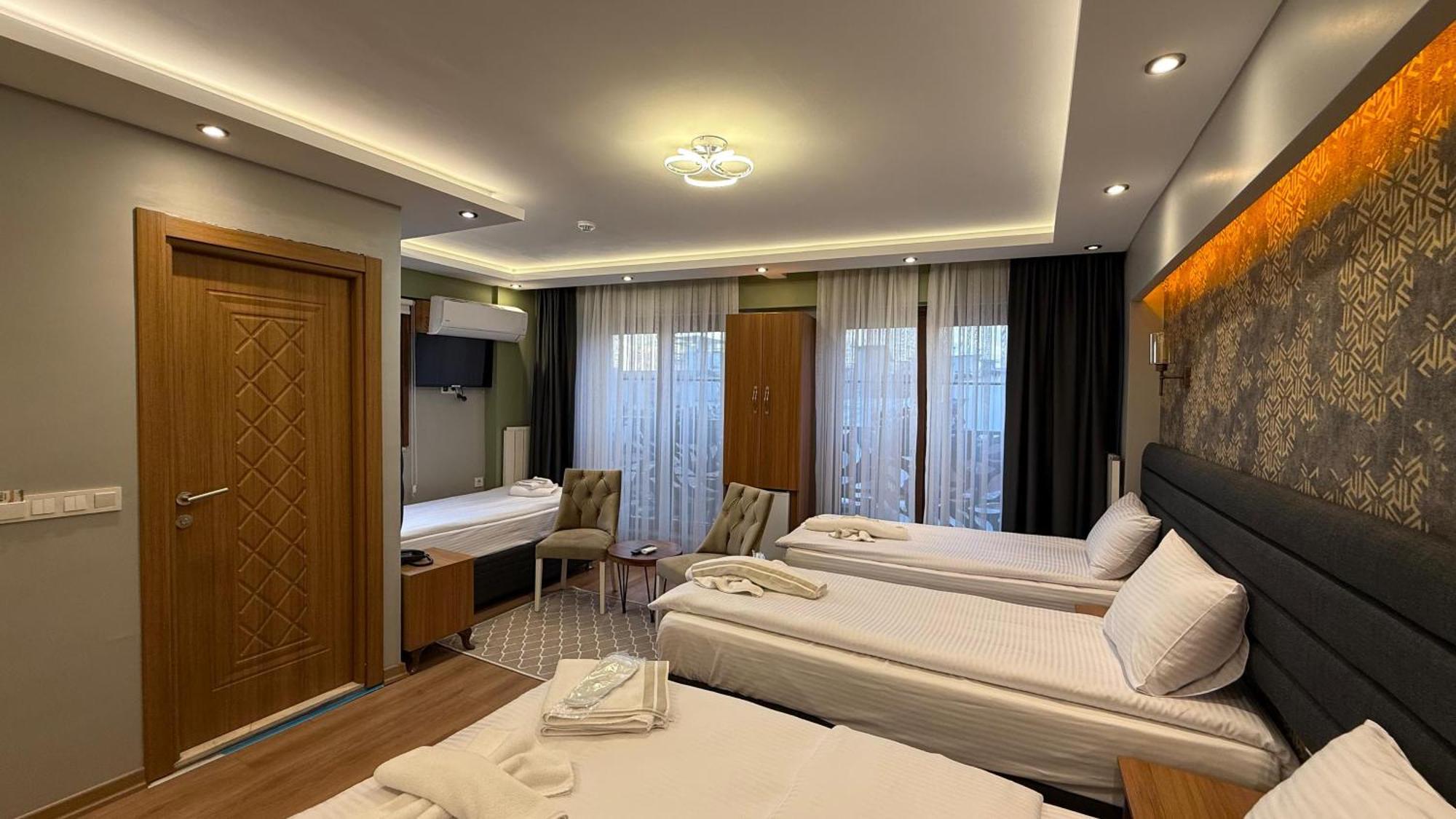 Mamma Marya Hotel 3*